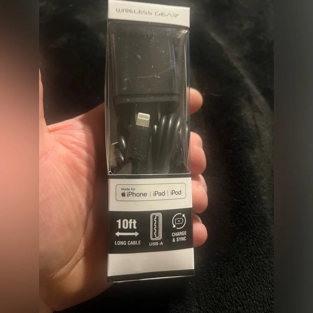 Charging cable Wireless Gear 10’ Lightning Cable Black Wall charger for IPhone